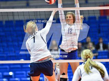Thumbnail 1 in Paris vs Conway Christian  (AHSAA 3A State Final) photogallery.