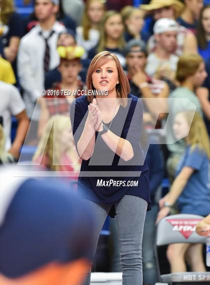 Thumbnail 1 in Paris vs Conway Christian  (AHSAA 3A State Final) photogallery.