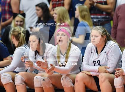 Thumbnail 2 in Paris vs Conway Christian  (AHSAA 3A State Final) photogallery.
