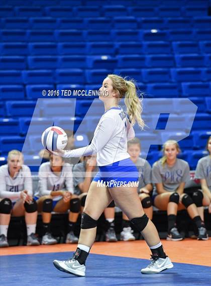 Thumbnail 3 in Paris vs Conway Christian  (AHSAA 3A State Final) photogallery.