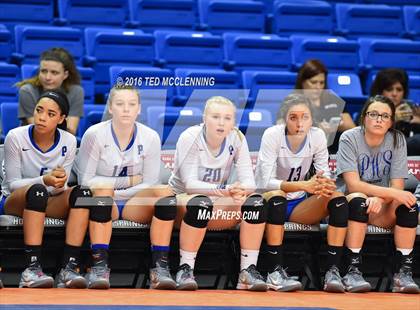 Thumbnail 1 in Paris vs Conway Christian  (AHSAA 3A State Final) photogallery.
