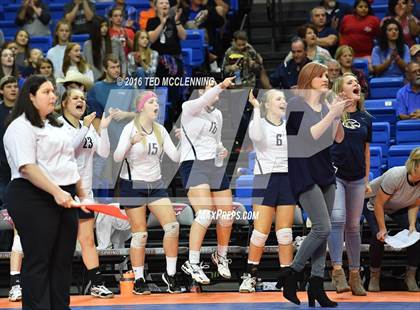 Thumbnail 2 in Paris vs Conway Christian  (AHSAA 3A State Final) photogallery.