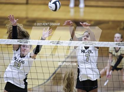 Thumbnail 2 in Avon @ Noblesville photogallery.