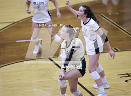 Thumbnail 3 in Avon @ Noblesville photogallery.