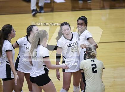 Thumbnail 1 in Avon @ Noblesville photogallery.