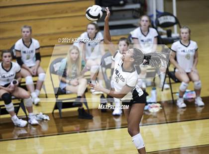 Thumbnail 3 in Avon @ Noblesville photogallery.