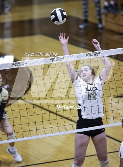 Thumbnail 3 in Avon @ Noblesville photogallery.
