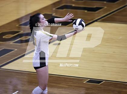 Thumbnail 2 in Avon @ Noblesville photogallery.