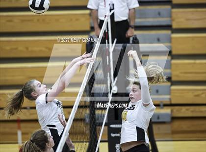 Thumbnail 2 in Avon @ Noblesville photogallery.
