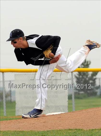 Thumbnail 1 in Rangeview @ Grandview (2012 Class 5A District Baseball) photogallery.