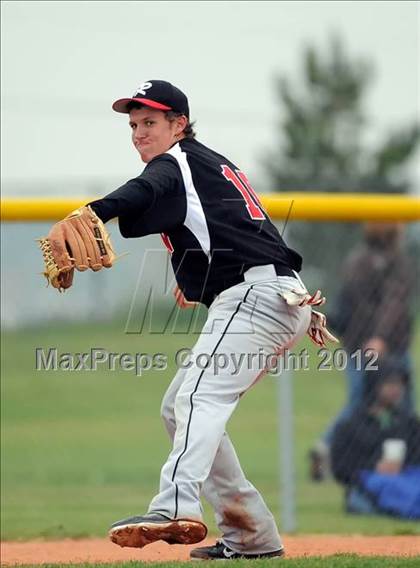 Thumbnail 2 in Rangeview @ Grandview (2012 Class 5A District Baseball) photogallery.