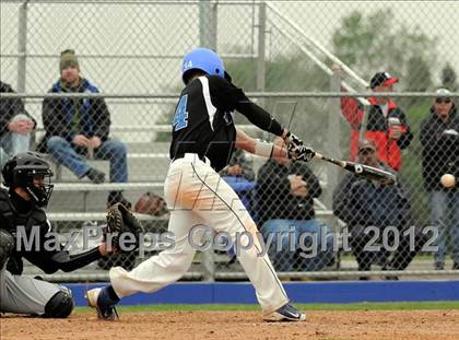 Thumbnail 2 in Rangeview @ Grandview (2012 Class 5A District Baseball) photogallery.
