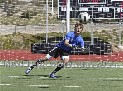 Thumbnail 1 in Torrey Pines vs. Rancho Bernardo (CIF SDS D1 Final) photogallery.