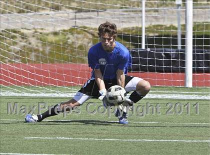 Thumbnail 3 in Torrey Pines vs. Rancho Bernardo (CIF SDS D1 Final) photogallery.