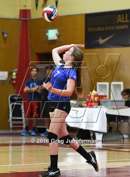 Thumbnail 3 in Analy @ Cardinal Newman photogallery.