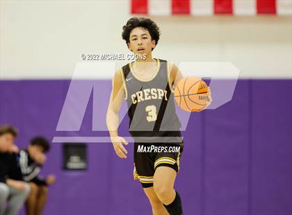 Thumbnail 2 in Oak Park vs. Crespi photogallery.