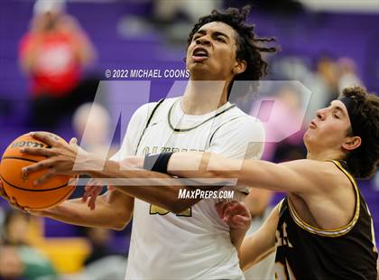 Thumbnail 1 in Oak Park vs. Crespi photogallery.