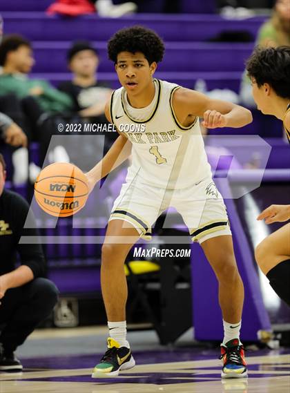 Thumbnail 2 in Oak Park vs. Crespi photogallery.