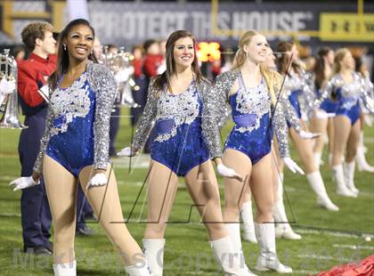 Thumbnail 1 in Vestavia Hills @ Hoover (AHSAA Class 6A Semifinal) photogallery.