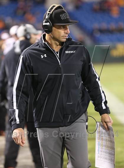 Thumbnail 3 in Vestavia Hills @ Hoover (AHSAA Class 6A Semifinal) photogallery.