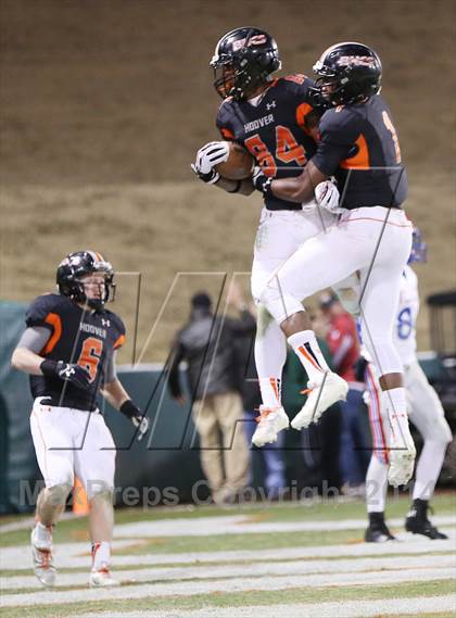 Thumbnail 2 in Vestavia Hills @ Hoover (AHSAA Class 6A Semifinal) photogallery.