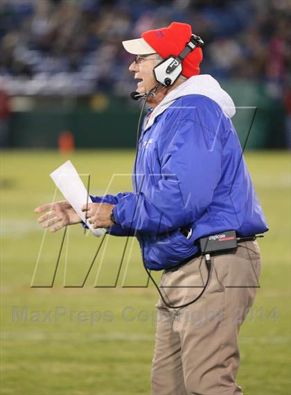 Thumbnail 2 in Vestavia Hills @ Hoover (AHSAA Class 6A Semifinal) photogallery.