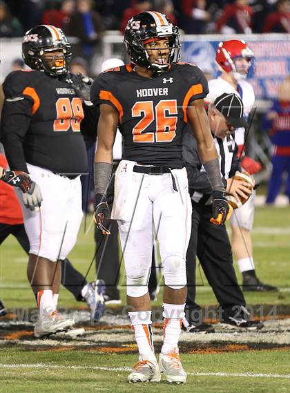 Thumbnail 1 in Vestavia Hills @ Hoover (AHSAA Class 6A Semifinal) photogallery.
