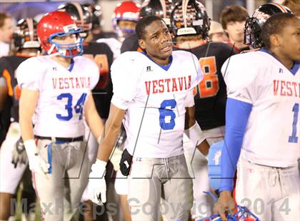 Thumbnail 2 in Vestavia Hills @ Hoover (AHSAA Class 6A Semifinal) photogallery.