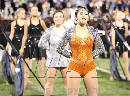 Thumbnail 2 in Vestavia Hills @ Hoover (AHSAA Class 6A Semifinal) photogallery.