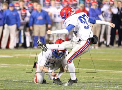 Thumbnail 2 in Vestavia Hills @ Hoover (AHSAA Class 6A Semifinal) photogallery.