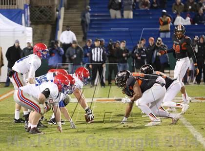 Thumbnail 1 in Vestavia Hills @ Hoover (AHSAA Class 6A Semifinal) photogallery.