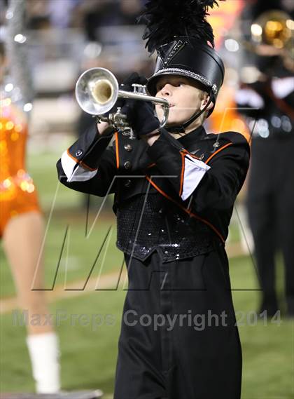 Thumbnail 3 in Vestavia Hills @ Hoover (AHSAA Class 6A Semifinal) photogallery.