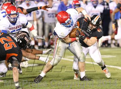 Thumbnail 2 in Vestavia Hills @ Hoover (AHSAA Class 6A Semifinal) photogallery.