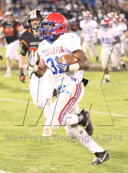 Thumbnail 3 in Vestavia Hills @ Hoover (AHSAA Class 6A Semifinal) photogallery.