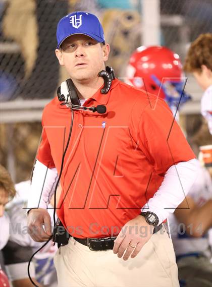 Thumbnail 3 in Vestavia Hills @ Hoover (AHSAA Class 6A Semifinal) photogallery.