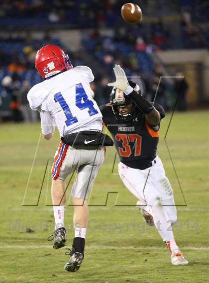 Thumbnail 2 in Vestavia Hills @ Hoover (AHSAA Class 6A Semifinal) photogallery.