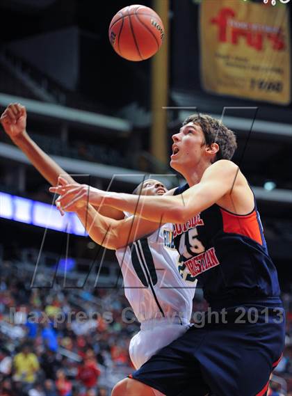 Thumbnail 1 in Scottsdale Christian Academy vs. Gilbert Christian (AIA D3 Semifinals) photogallery.