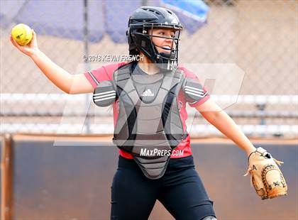 Thumbnail 3 in Desert Edge vs. Glendale photogallery.