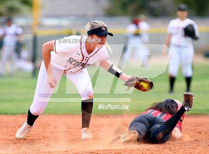 Thumbnail 3 in Desert Edge vs. Glendale photogallery.