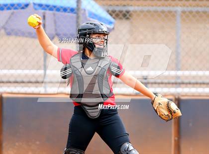 Thumbnail 1 in Desert Edge vs. Glendale photogallery.