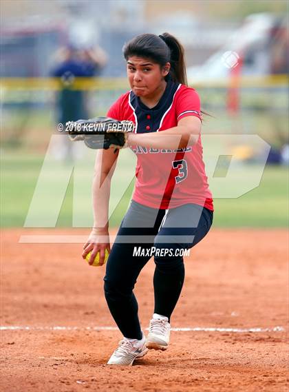 Thumbnail 3 in Desert Edge vs. Glendale photogallery.