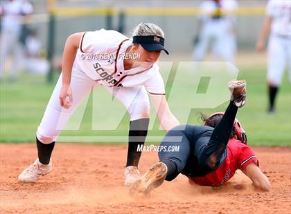 Thumbnail 2 in Desert Edge vs. Glendale photogallery.
