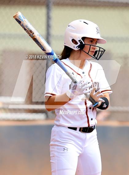 Thumbnail 1 in Desert Edge vs. Glendale photogallery.