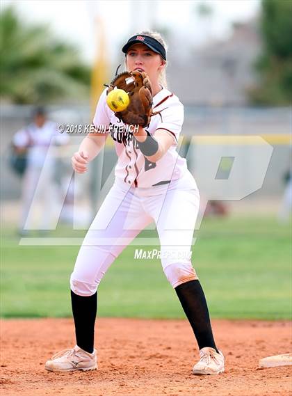 Thumbnail 3 in Desert Edge vs. Glendale photogallery.