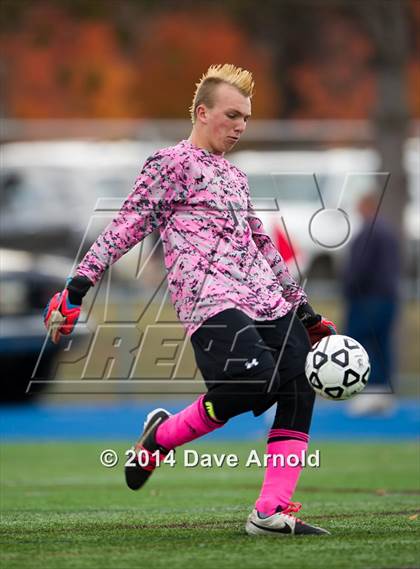 Thumbnail 3 in Silver Lake Regional vs Needham (MIAA Division 1 South Semifinal) photogallery.