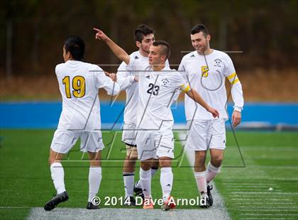 Thumbnail 2 in Silver Lake Regional vs Needham (MIAA Division 1 South Semifinal) photogallery.