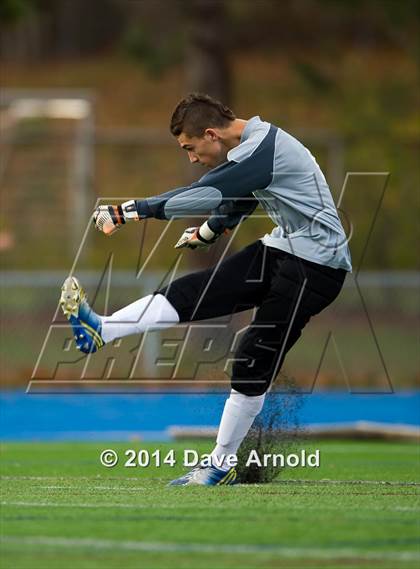Thumbnail 2 in Silver Lake Regional vs Needham (MIAA Division 1 South Semifinal) photogallery.