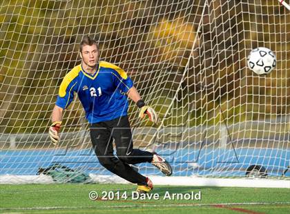 Thumbnail 3 in Silver Lake Regional vs Needham (MIAA Division 1 South Semifinal) photogallery.