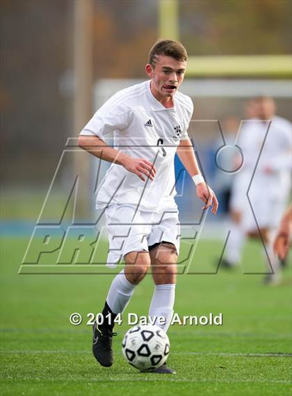 Thumbnail 1 in Silver Lake Regional vs Needham (MIAA Division 1 South Semifinal) photogallery.