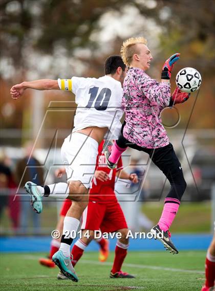 Thumbnail 3 in Silver Lake Regional vs Needham (MIAA Division 1 South Semifinal) photogallery.
